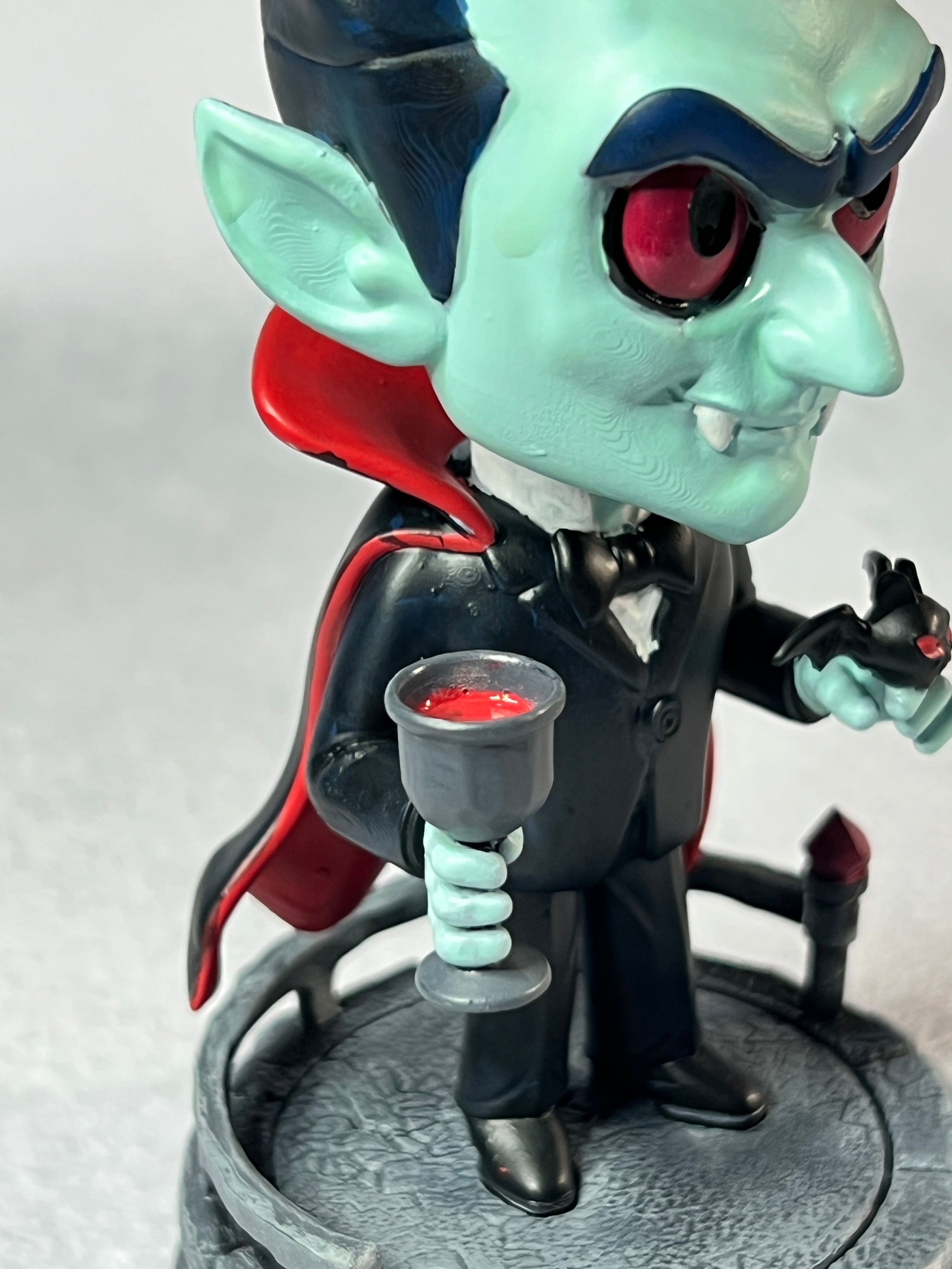 🦇 Count Nocturne – Halloween Vampire Bobblehead | Frozen Nebula 3D Collectible