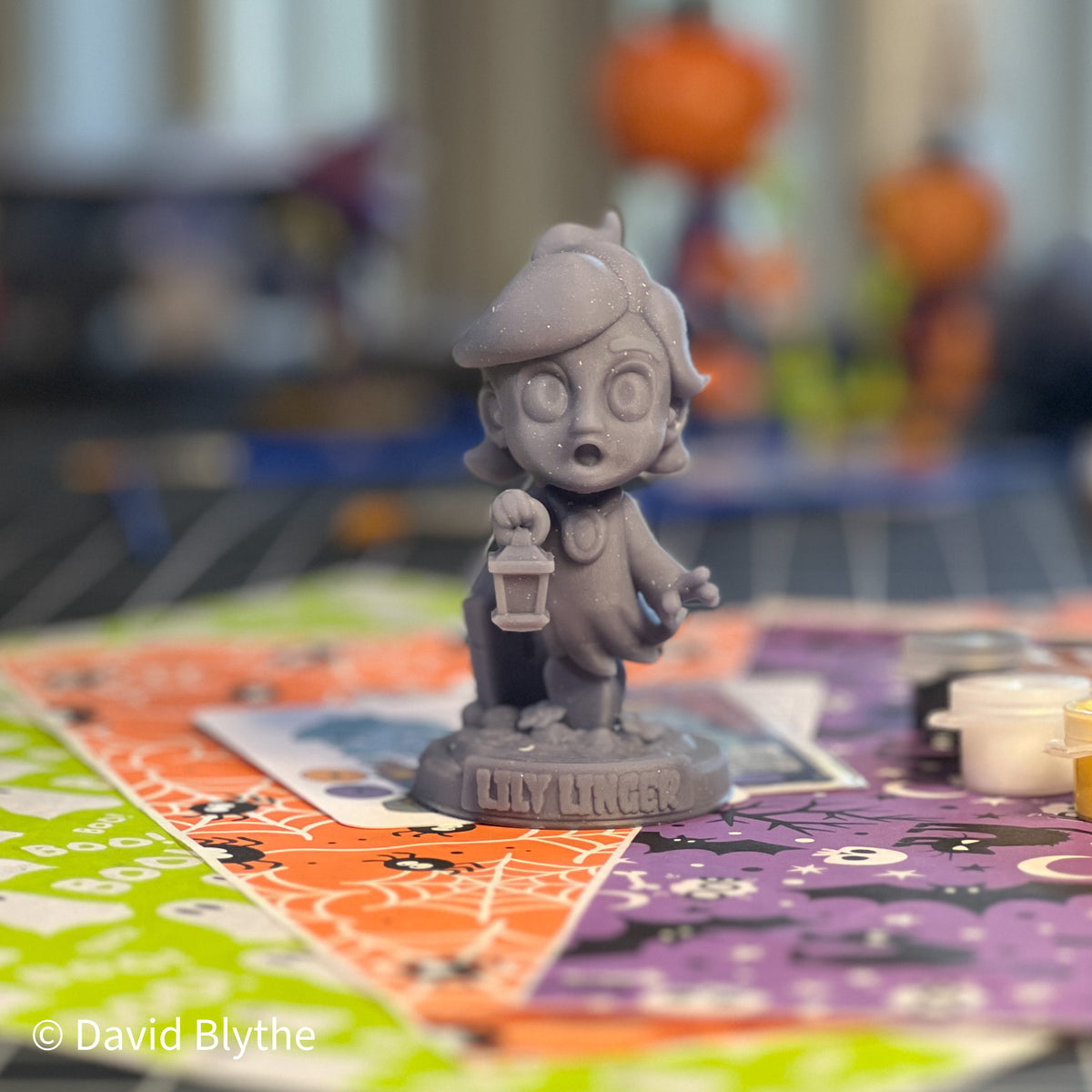 Paint your own Ghost | Halloween party activity