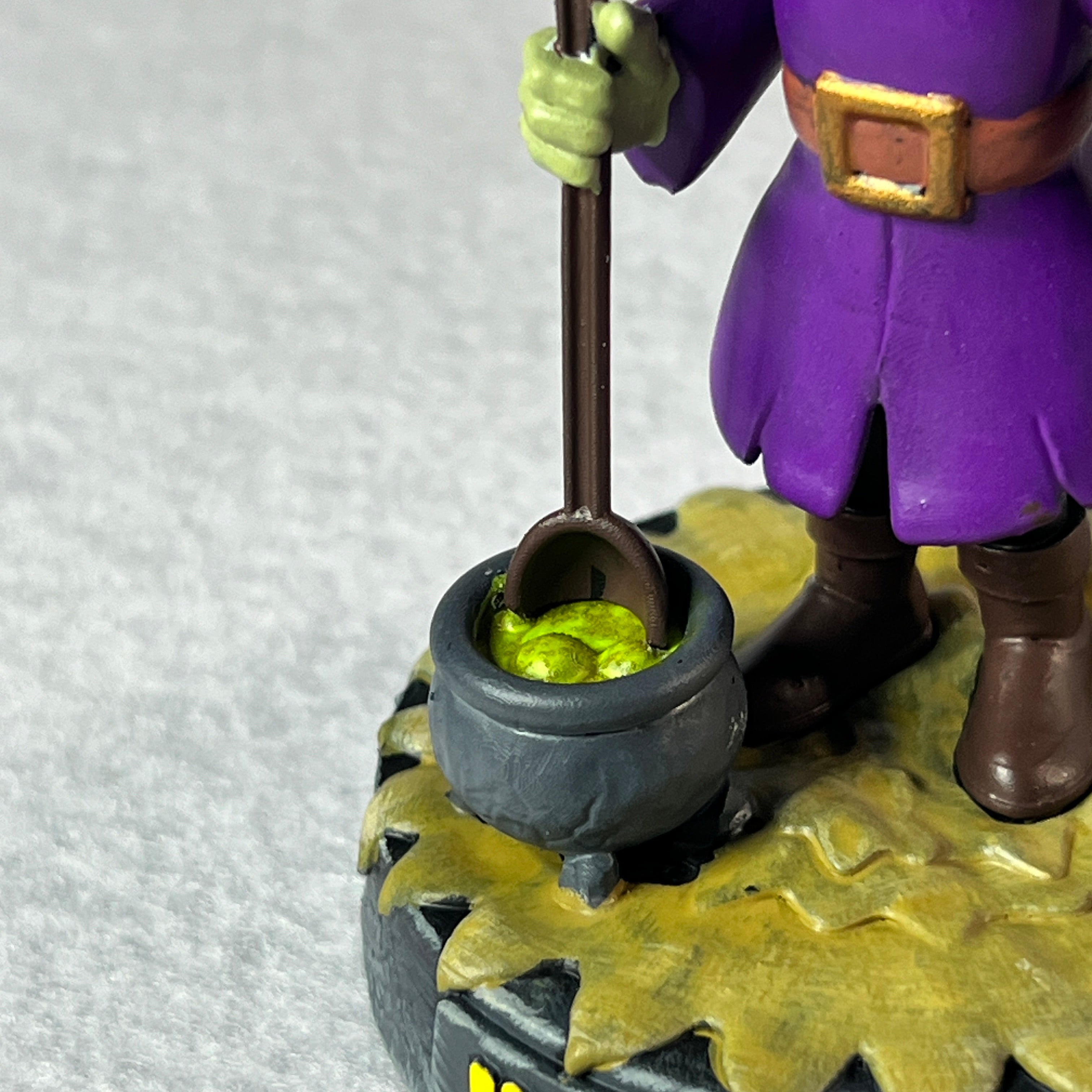 🧹 Hazel Hex – Halloween Witch Bobblehead | Frozen Nebula 3D Collectible