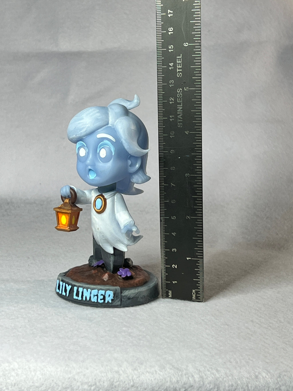 👻 Lily Linger – Ghost Halloween Bobblehead | Frozen Nebula 3D Collectible