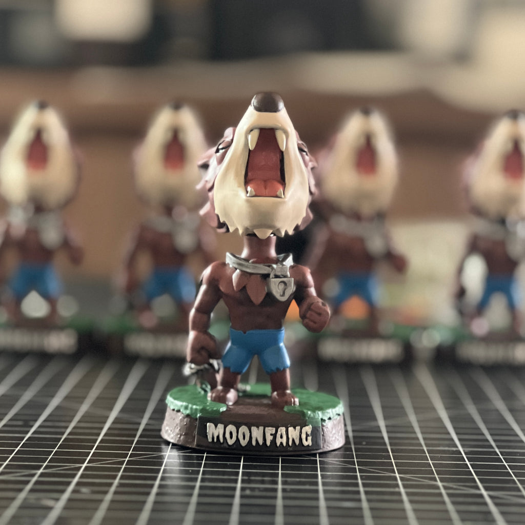 🌕 Moonfang – Werewolf Halloween Bobblehead | Frozen Nebula 3D Collectible