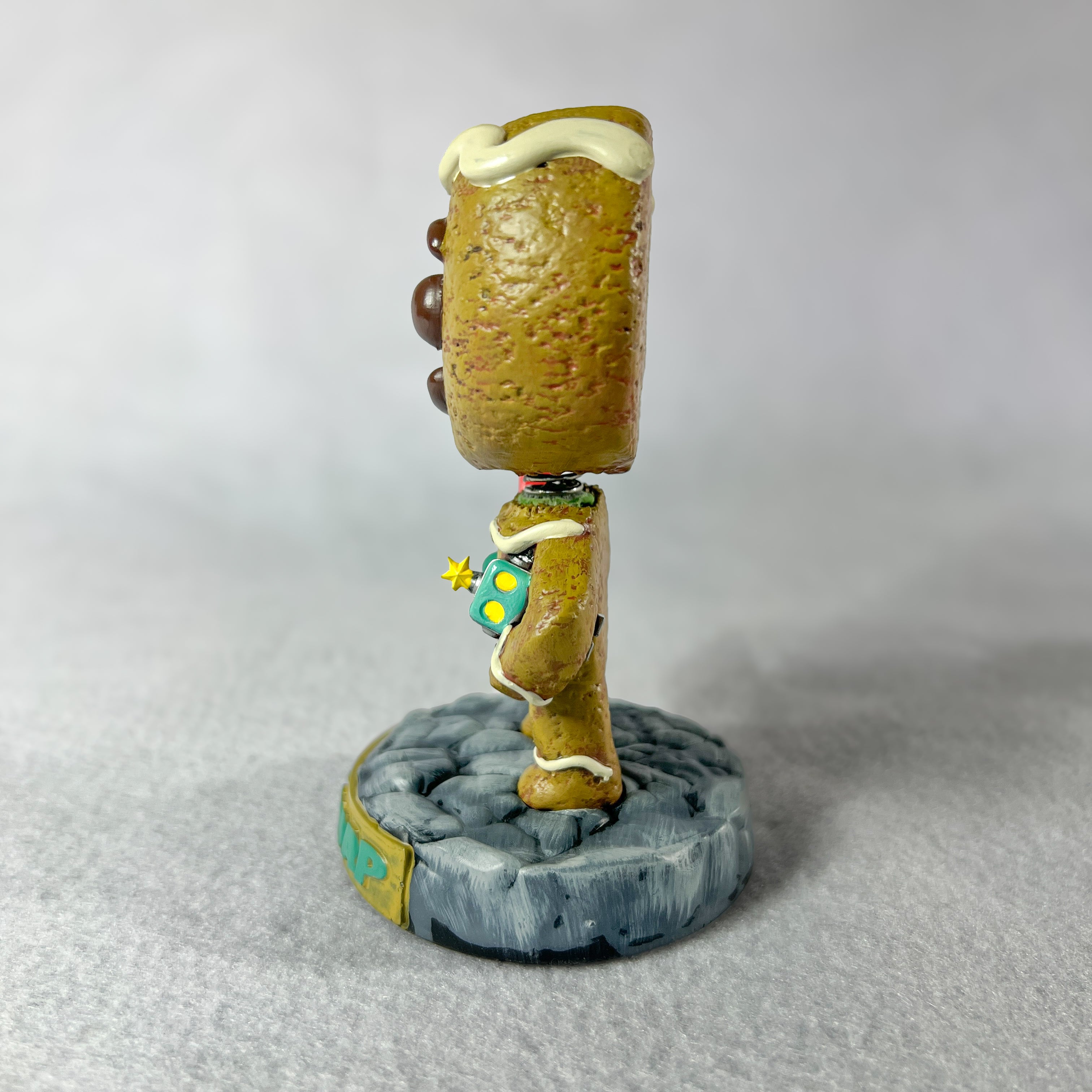 🍪 Gingy Snap – Bobblehead
