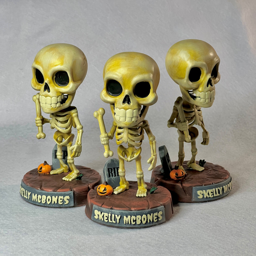 💀 Skelly McBones – Skeleton Halloween Bobblehead | Frozen Nebula 3D Collectible
